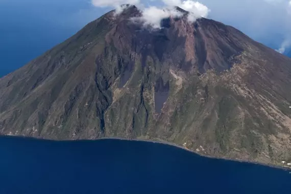 Vista dall&#039;alto dell&#039;isola di Stromboli